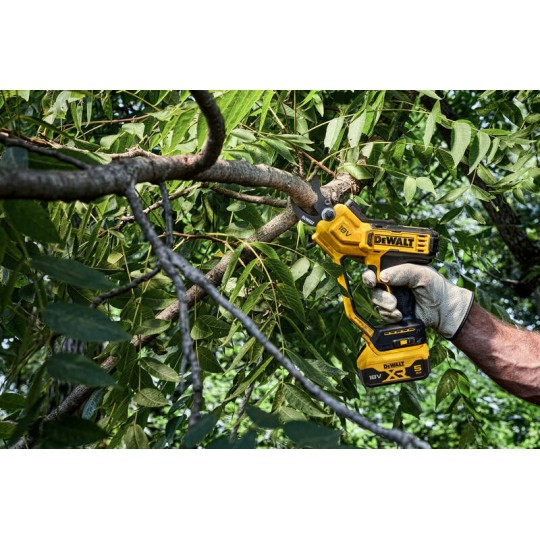 Акумулаторна лозарска ножица DEWALT, 18 V, ф 38 мм, DCMPP568N Акумулаторна лозарска ножица DEWALT, 18 V, ф 38 мм, DCMPP568N