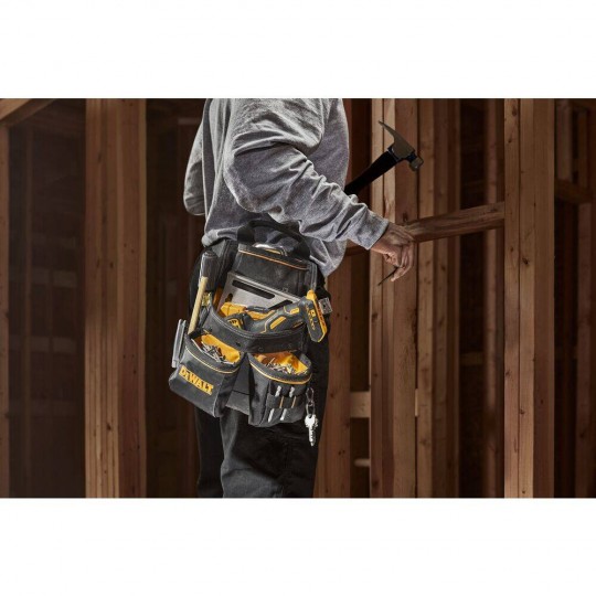 Чанта за инструменти + колан DEWALT DWST40201-1