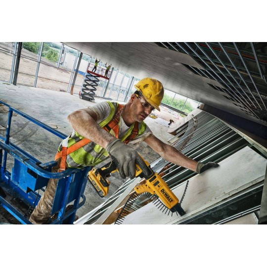 Акумулаторен винтоверт DEWALT DCF620D2K,18V, 2,0Ah Акумулаторен винтоверт DEWALT DCF620D2K,18V, 2,0Ah